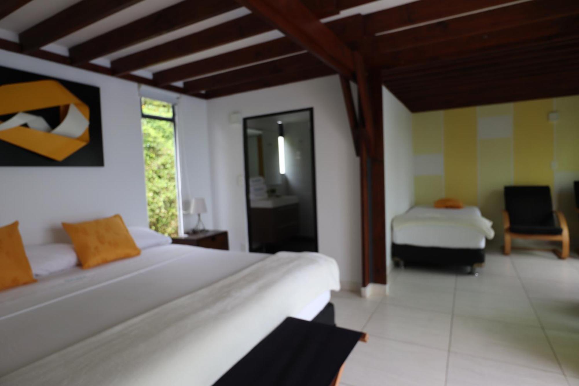 Hotel Syvanna Wellness And Spa Cerritos Dış mekan fotoğraf