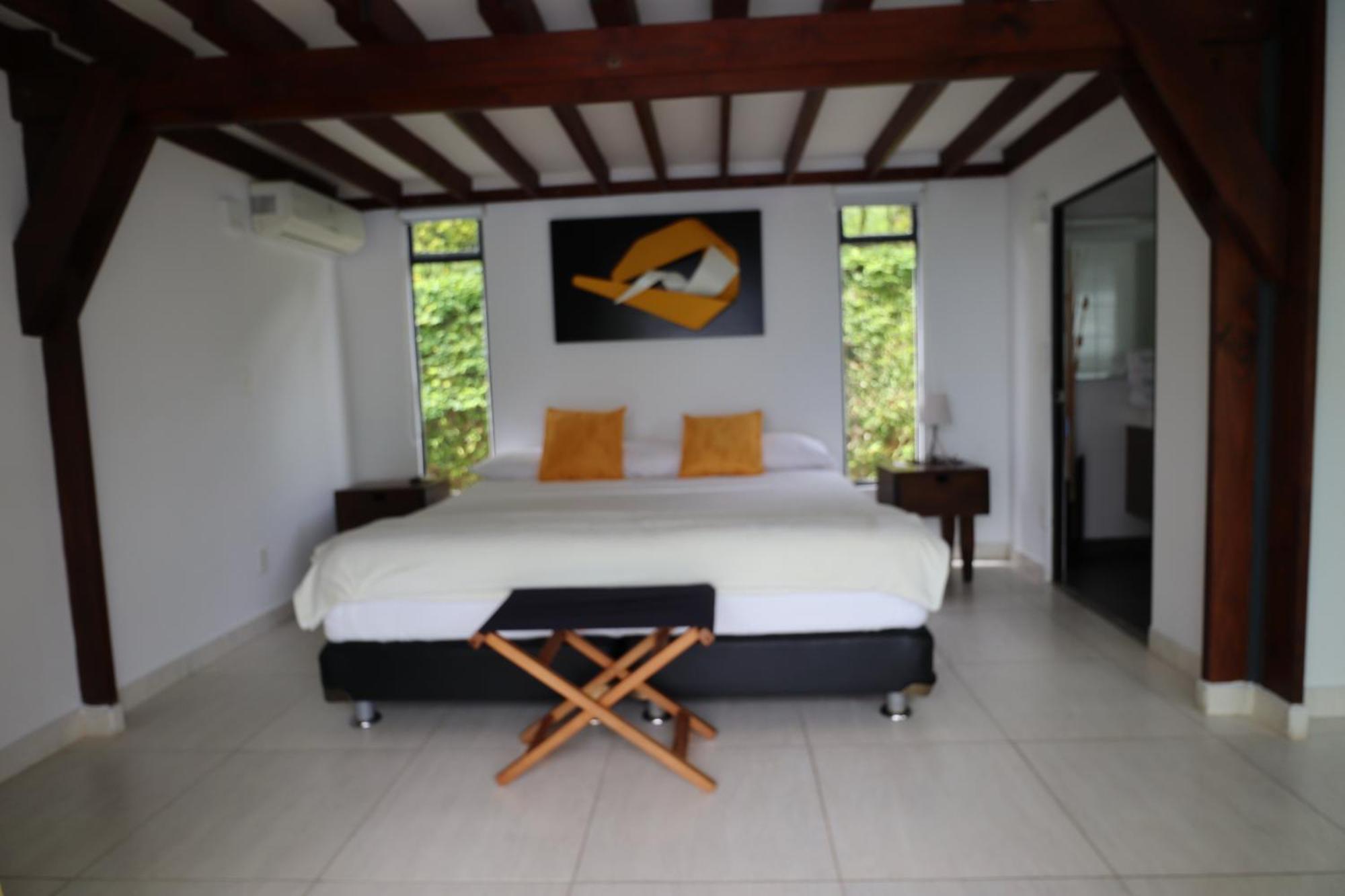 Hotel Syvanna Wellness And Spa Cerritos Dış mekan fotoğraf