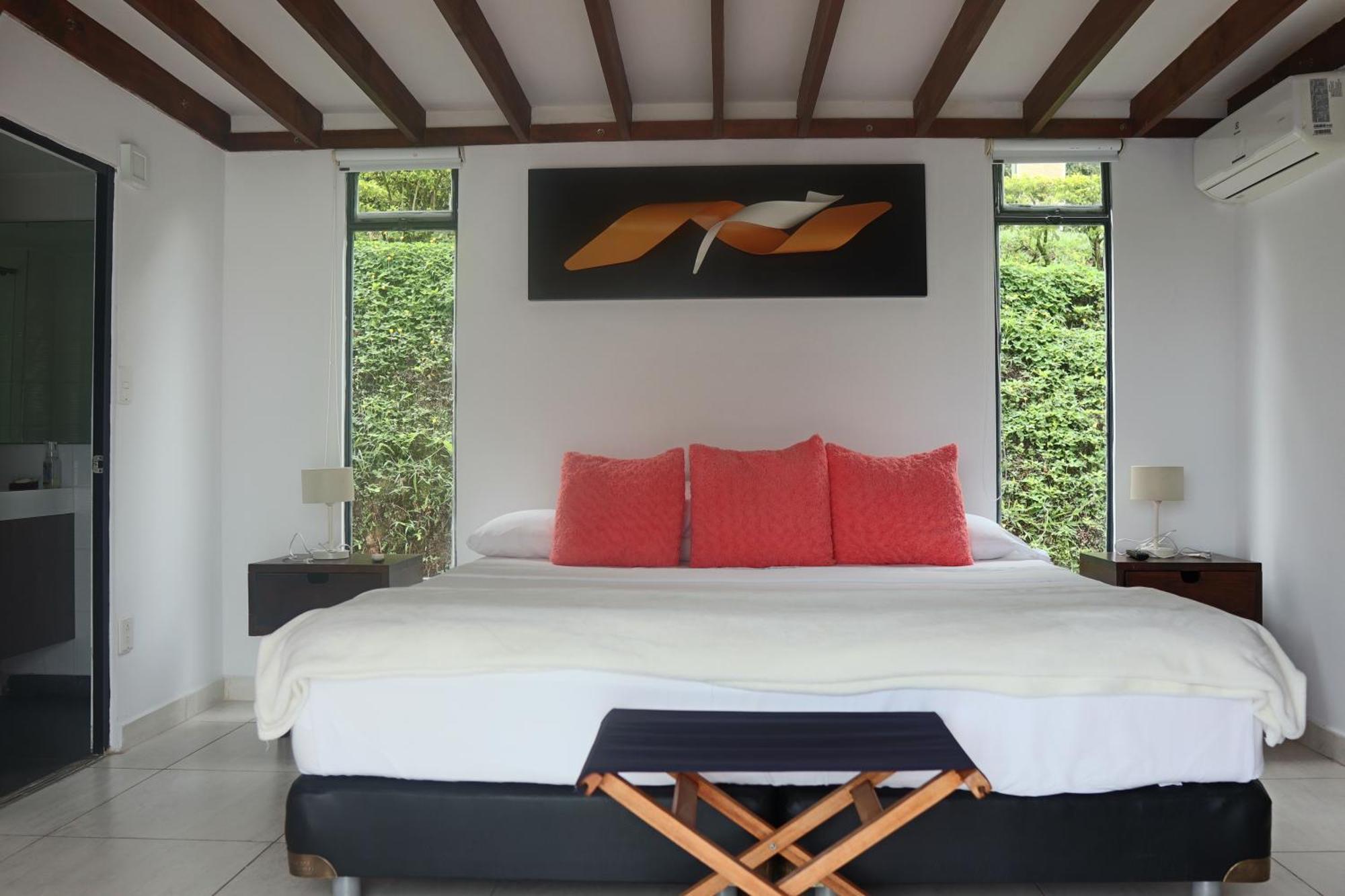 Hotel Syvanna Wellness And Spa Cerritos Dış mekan fotoğraf