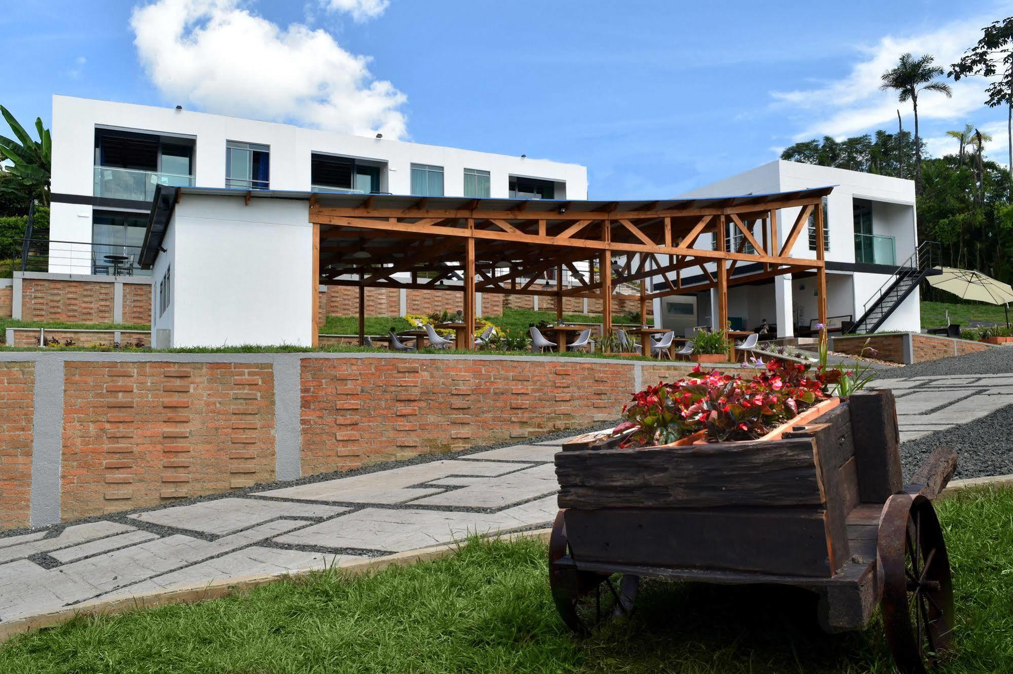 Hotel Syvanna Wellness And Spa Cerritos Dış mekan fotoğraf