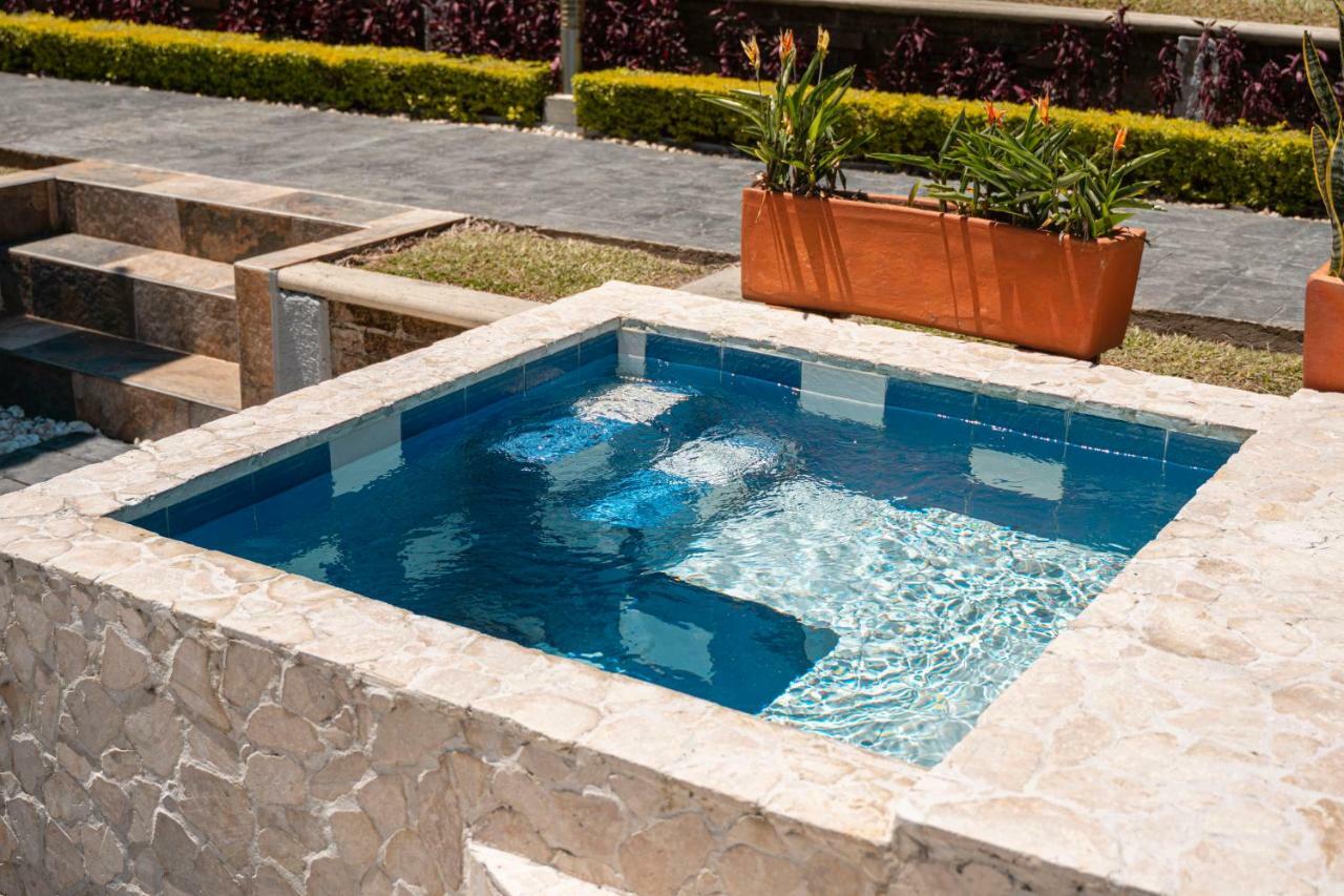 Hotel Syvanna Wellness And Spa Cerritos Dış mekan fotoğraf