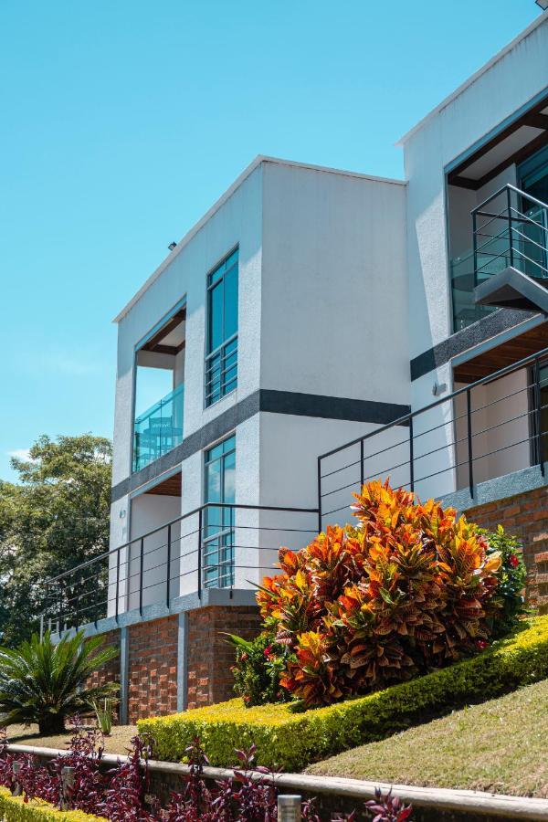 Hotel Syvanna Wellness And Spa Cerritos Dış mekan fotoğraf